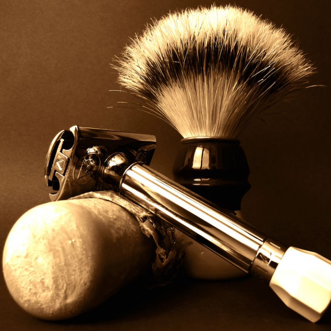Utensílios da Barbearia Alura